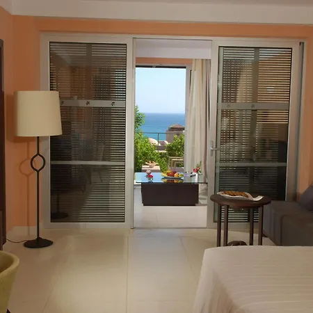 Курортный комплекс Helona (adults Only)