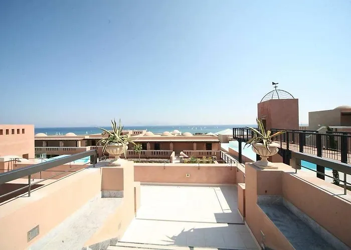 Helona (adults Only) 5*